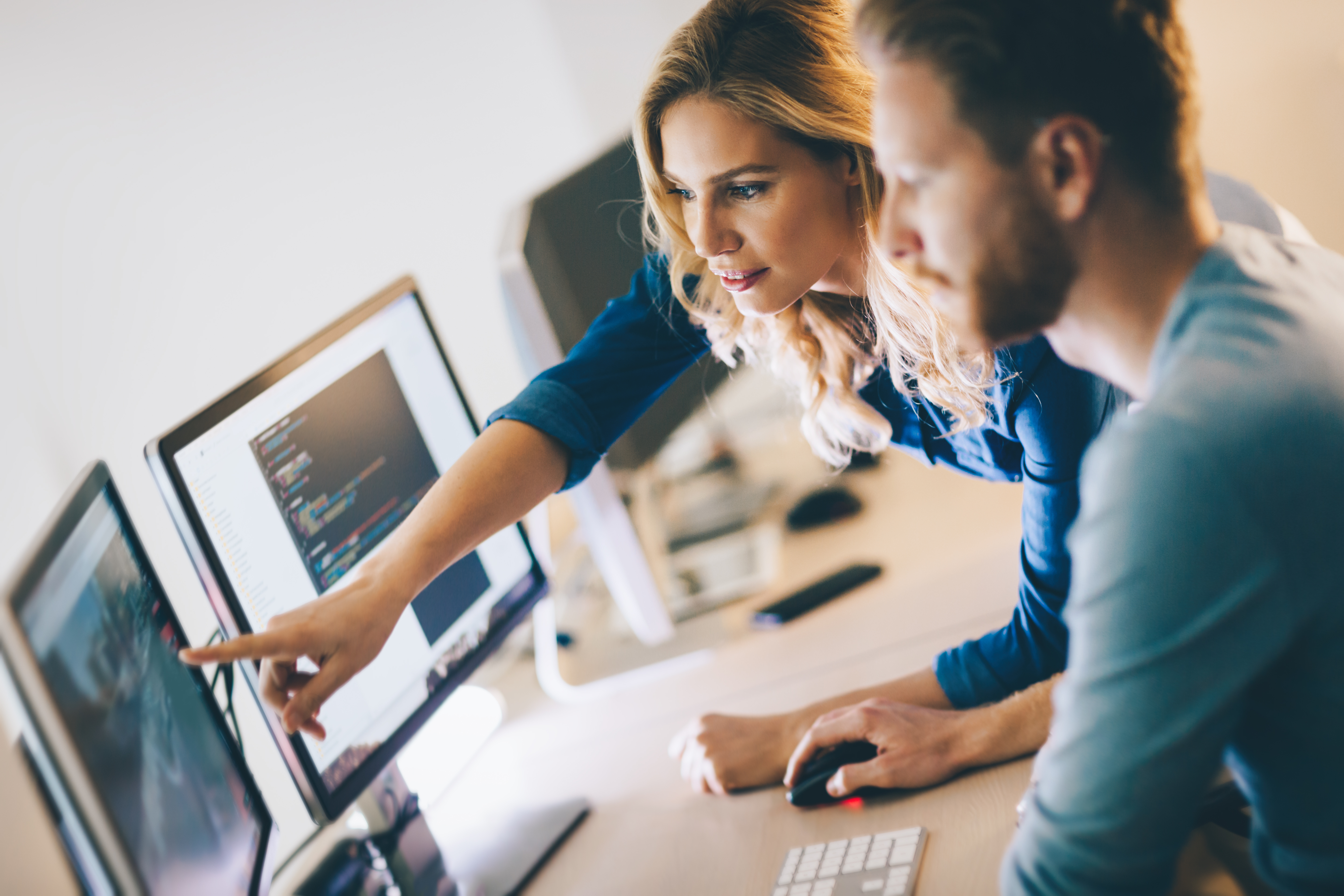 Baker Tilly Vantagen implments technology into HR practices such as recruitment and retention.